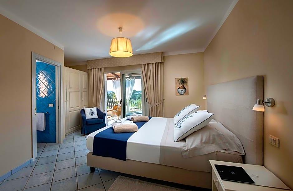 Boutique Hotel Su Sergenti 6/70
