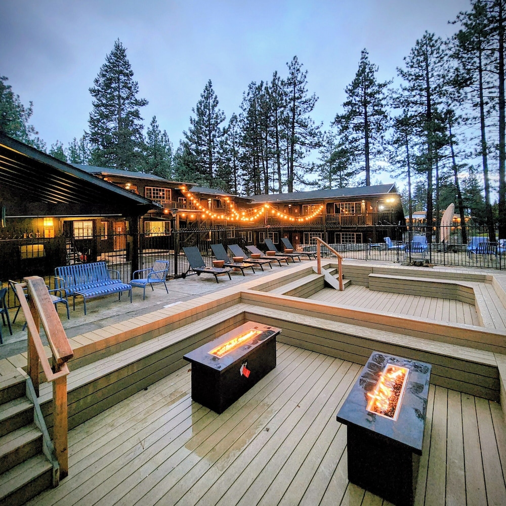 The Iceberg Tahoe 24/50