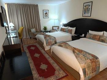 City, Standard, 2 Double Beds