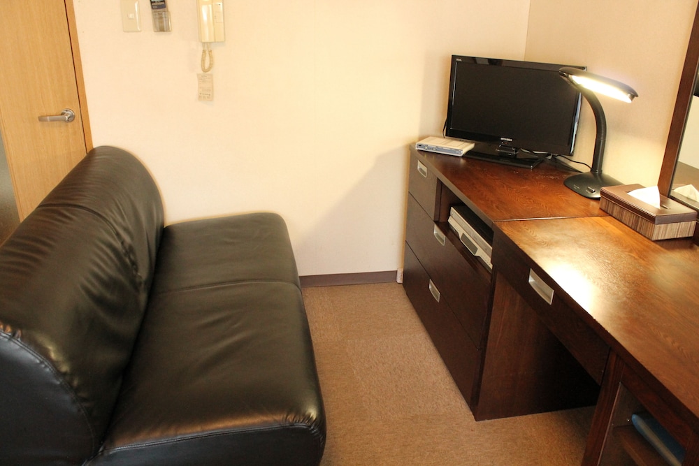 Hotel Livemax BUDGET Nagoya 25/33