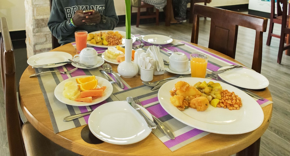 Cephas Inn 56/66