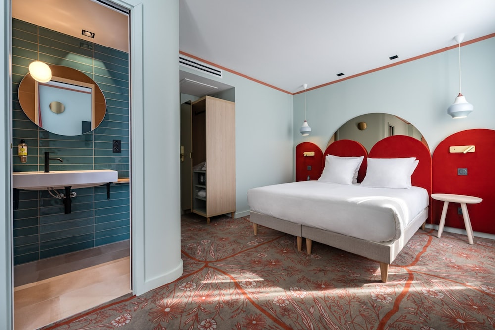 O.lysee Hotel 19/47