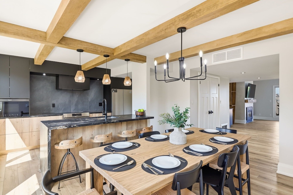 The Lodges At Blue Mountain Wintergreen Condos 32/48