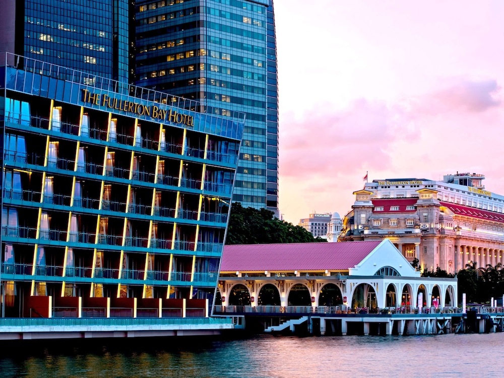 The Fullerton Bay Hotel Singapore 3/79
