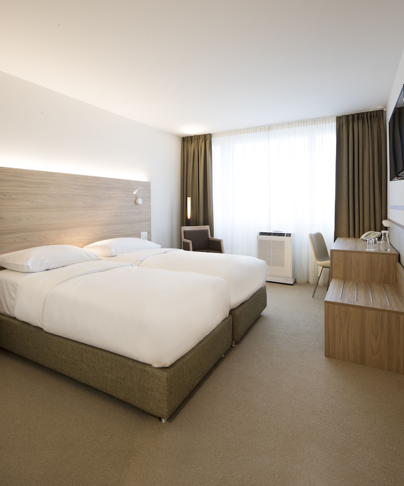 Hotel Continental 12/45