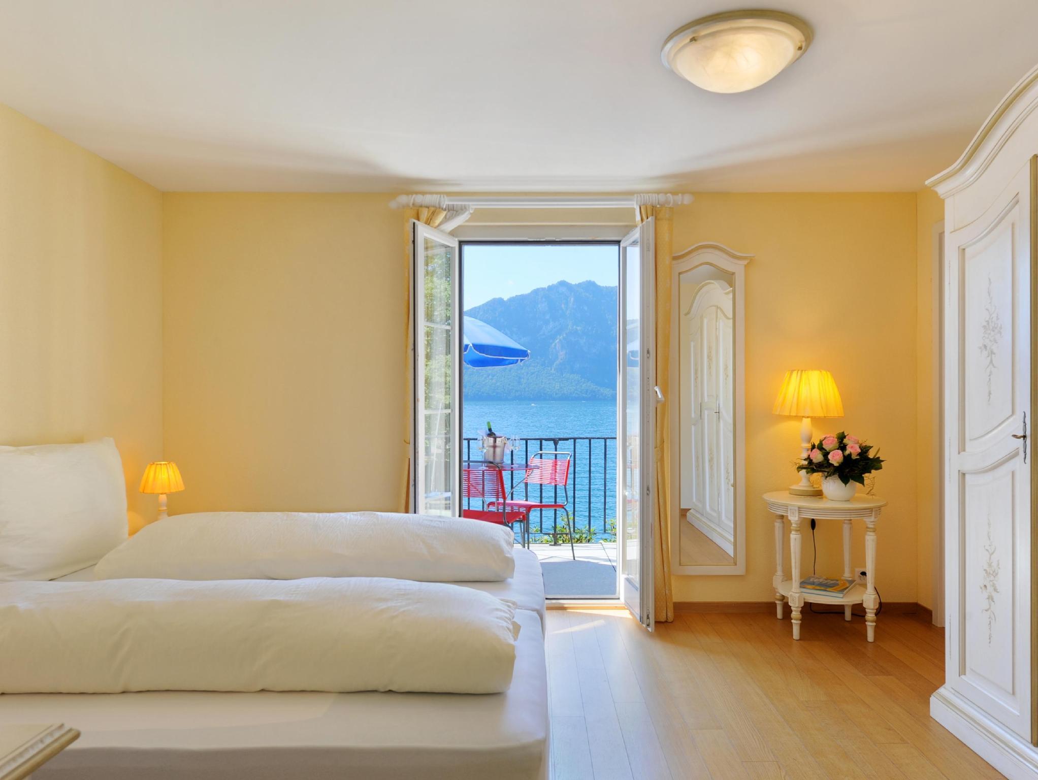 Room, Twin Beds, Lake View, Balcony