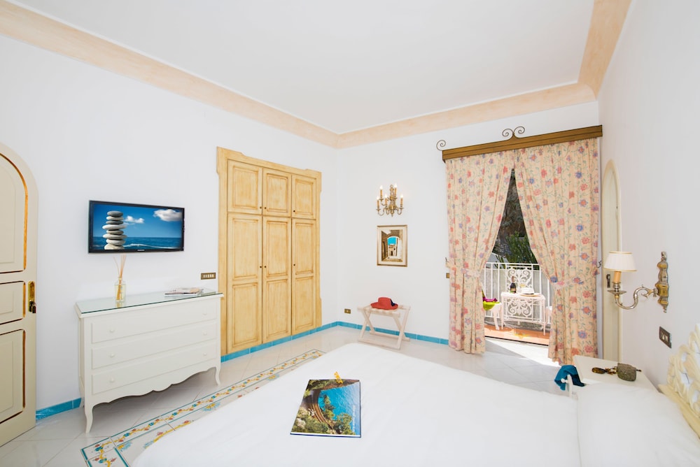 Villa Flavio Gioia 46/67