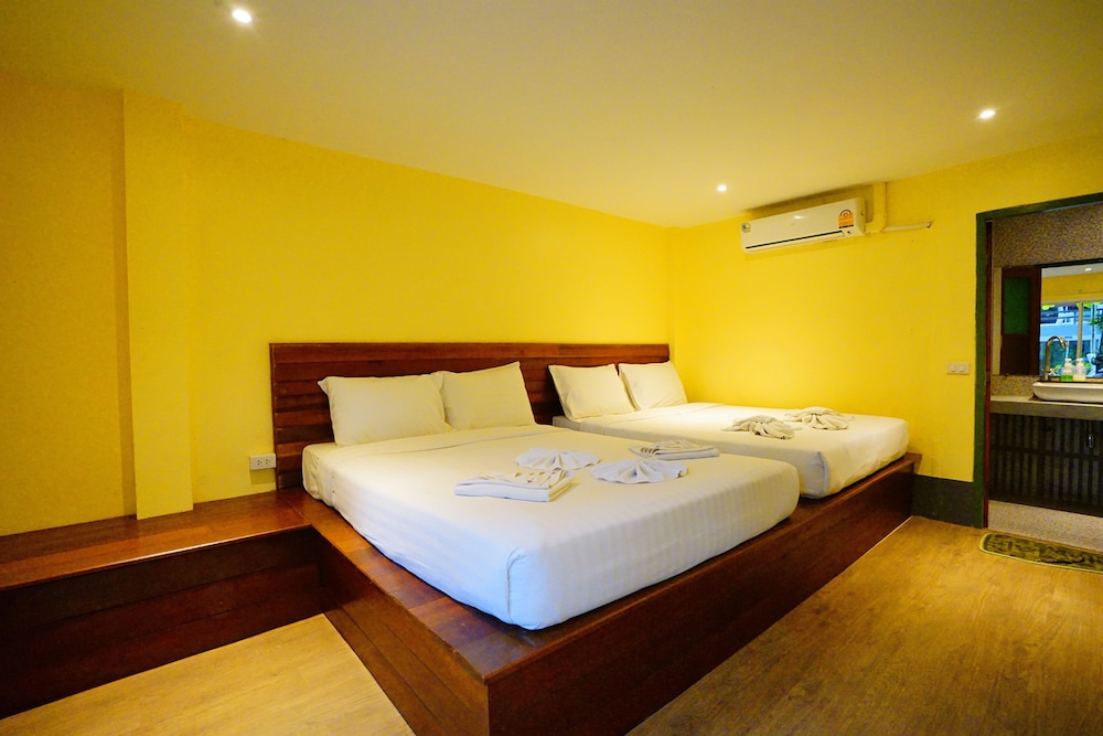 Apple Beachfront Resort 15/69