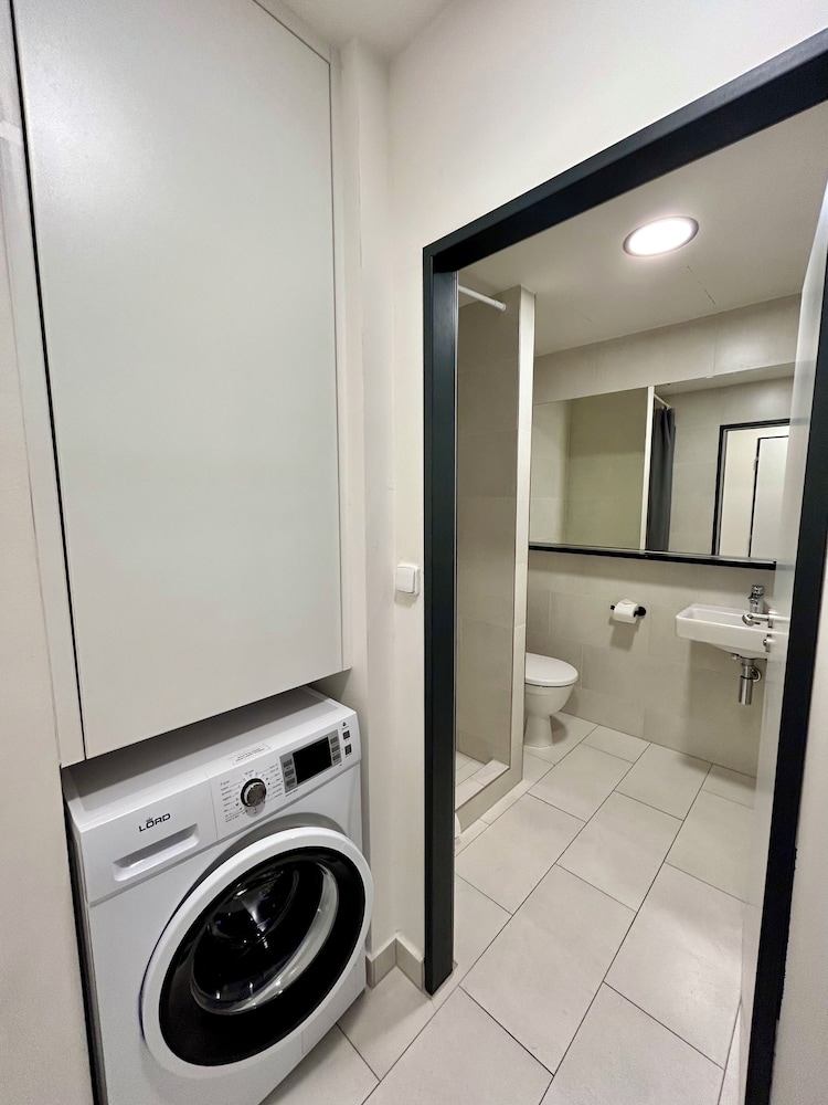 Figaro Suites 40/43