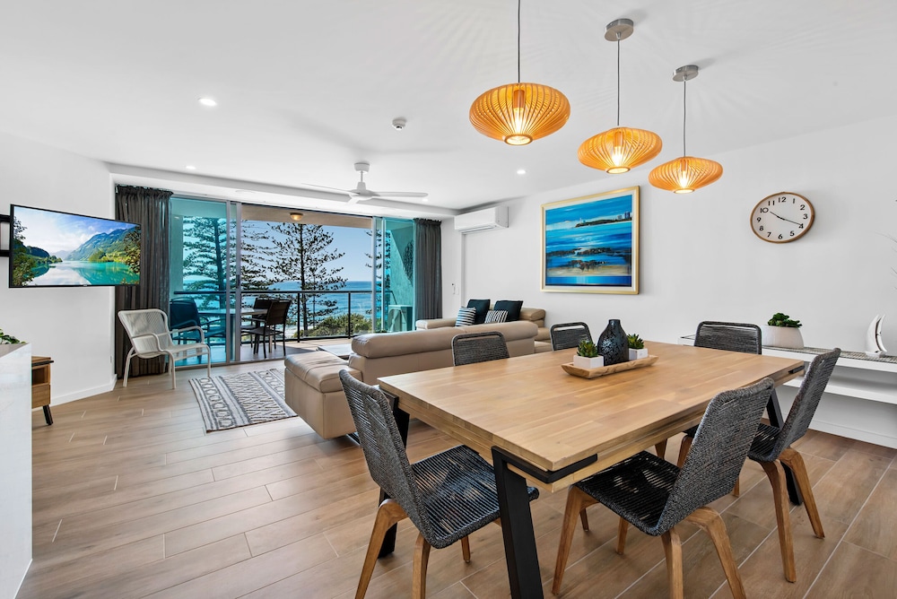 PENINSULAR BEACHFRONT RESORT 53/69
