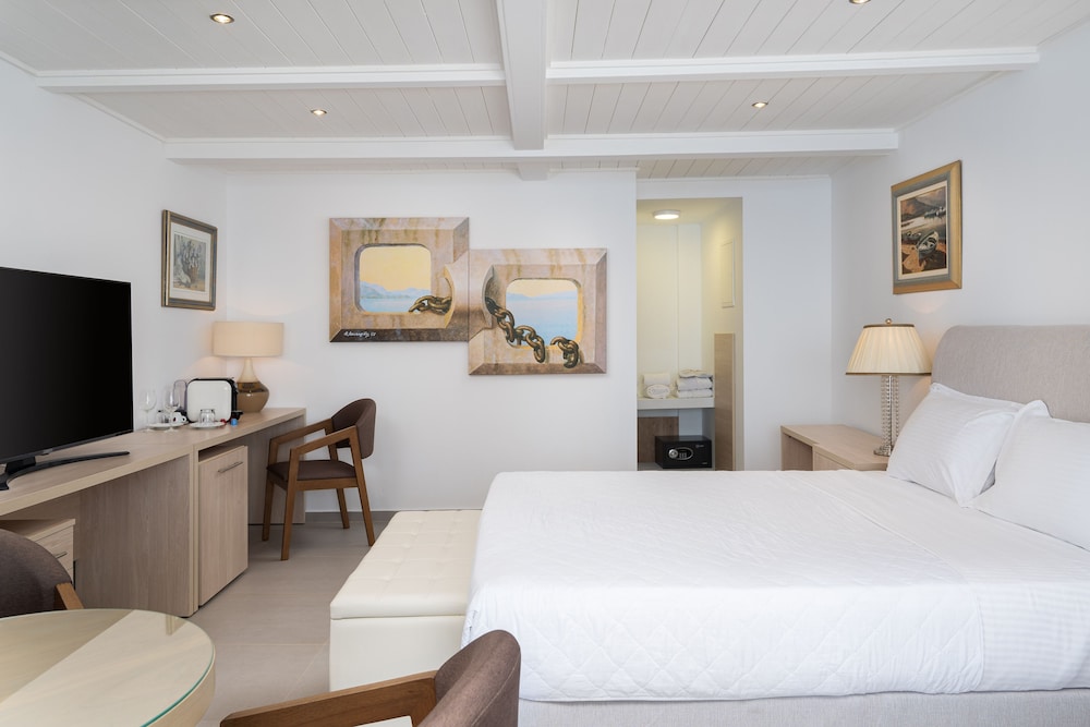 Kratiras View Luxury Suites 18/50