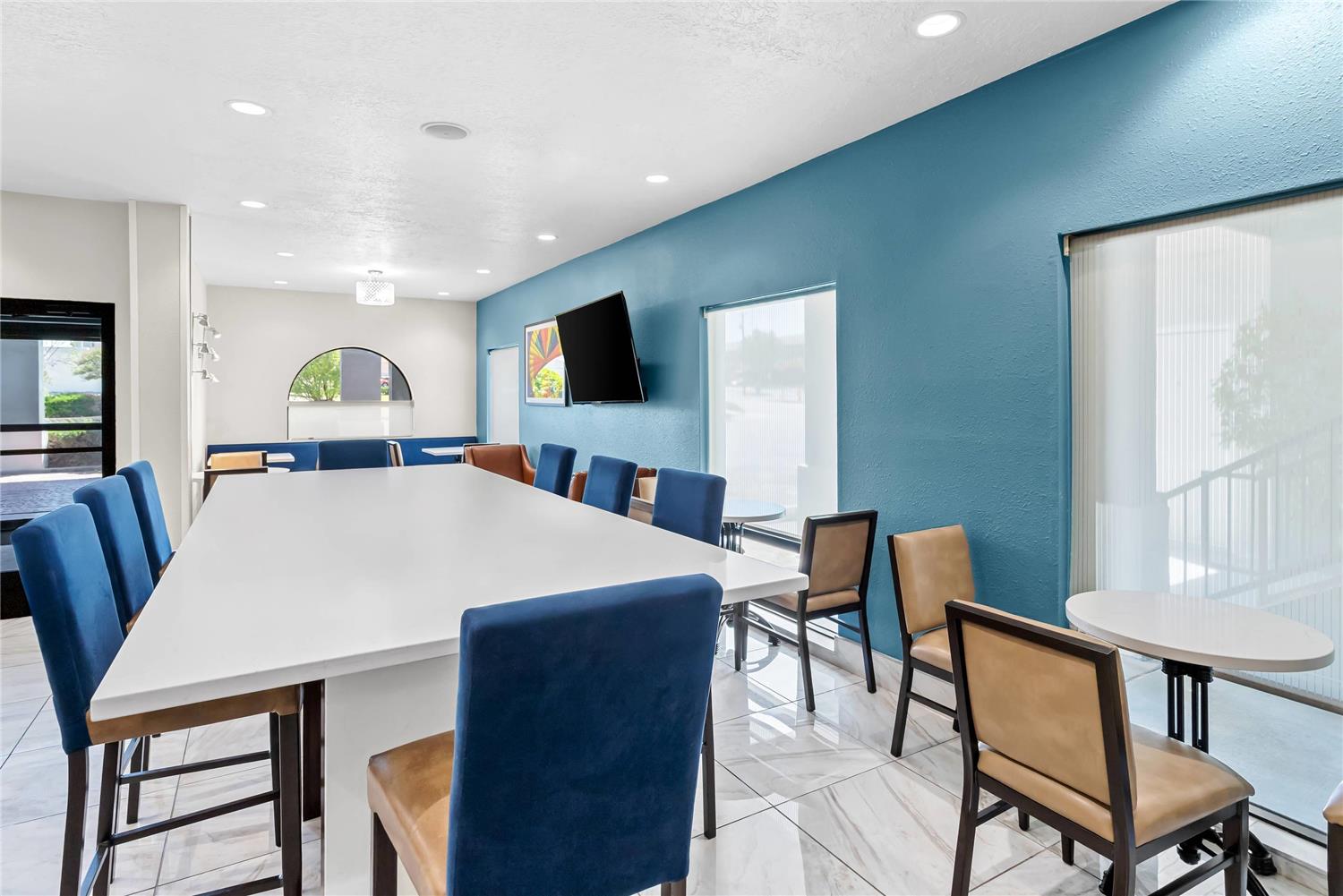 Quality Inn & Suites Sunport Airport Albuquerque 25/28