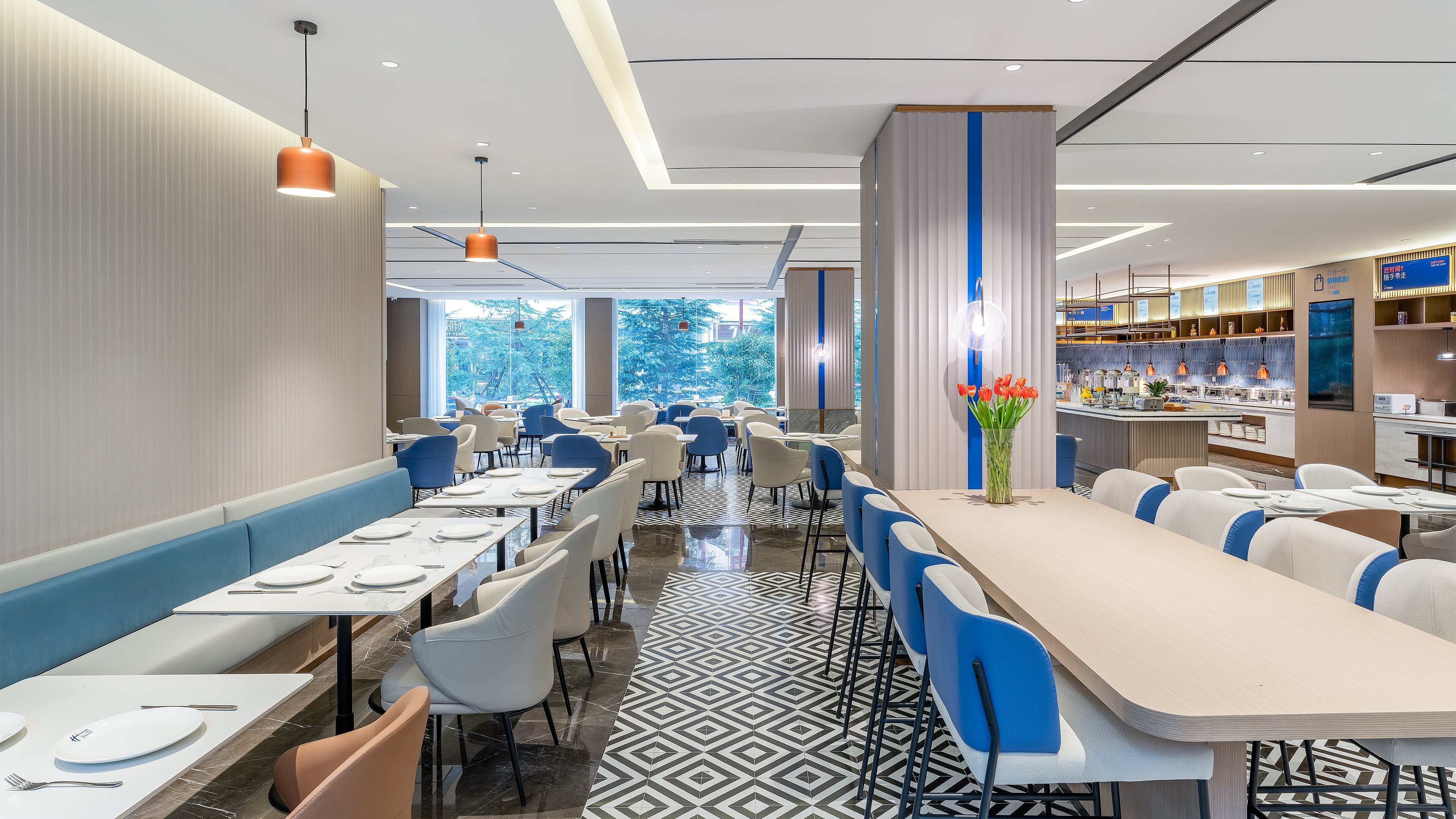 Holiday Inn Express Shangri-La 30/41