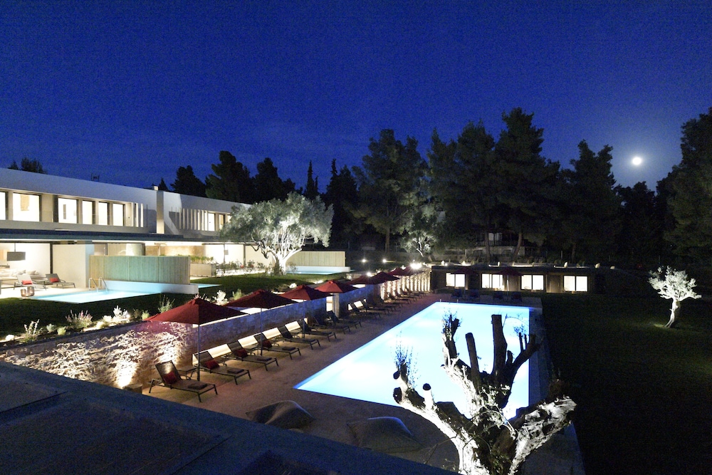 Amantes Villas And Suites 5/50