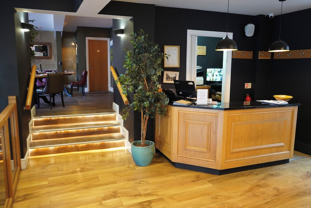 The North Hill Hotel 6/50