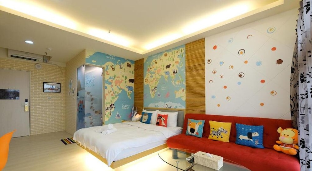 85 Asia Hotel 23/69
