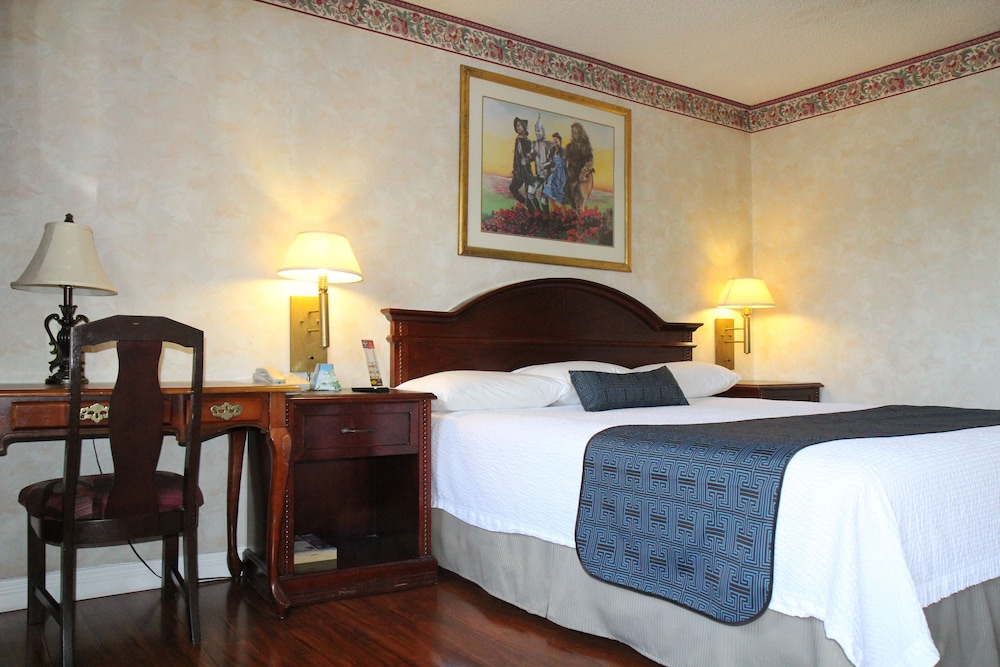 Anaheim Maingate Inn 16/49