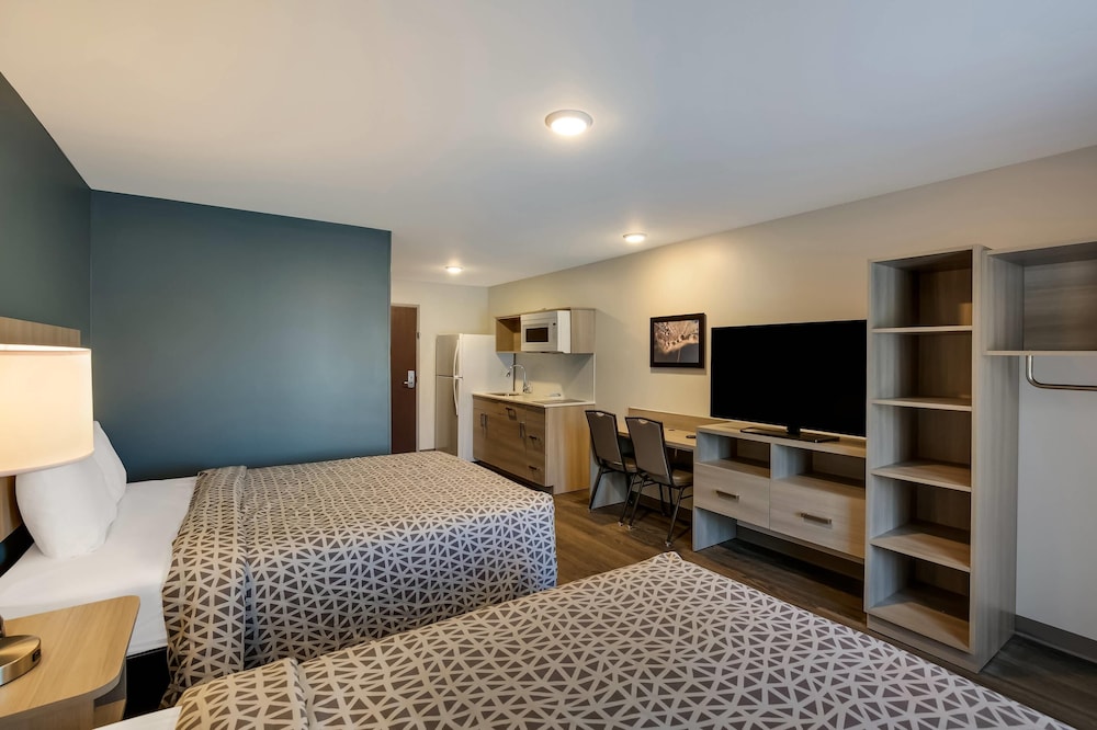 WoodSpring Suites Knoxville West 23/45