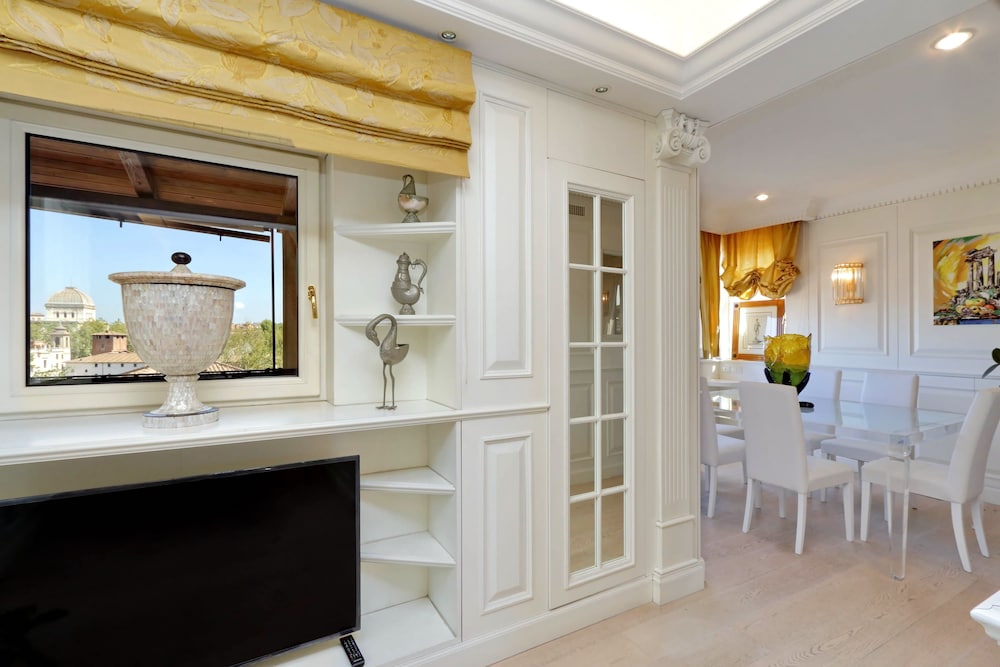 Rione Trastevere apartment 7/25