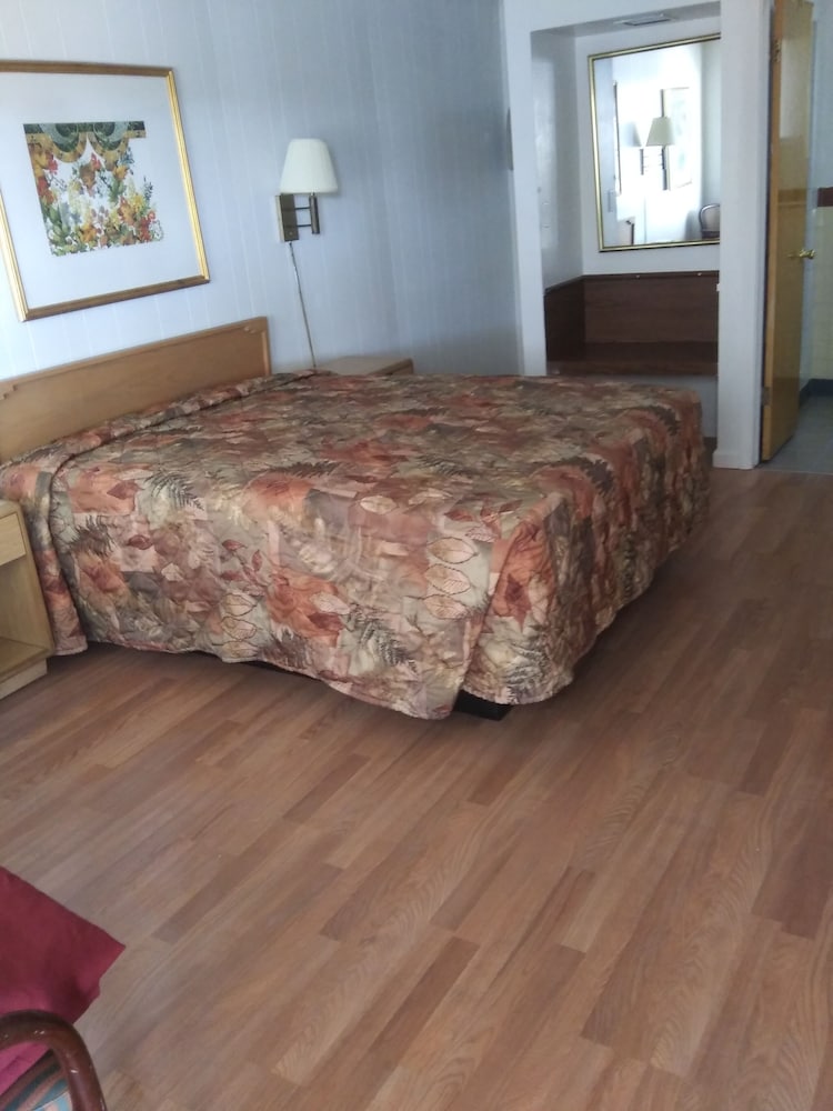 Signature Inn Winnemucca 6/11
