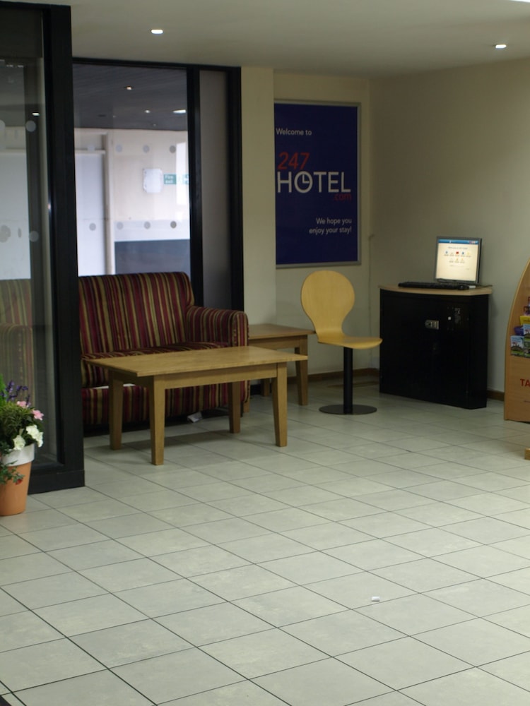 247Hotel.com 48/65