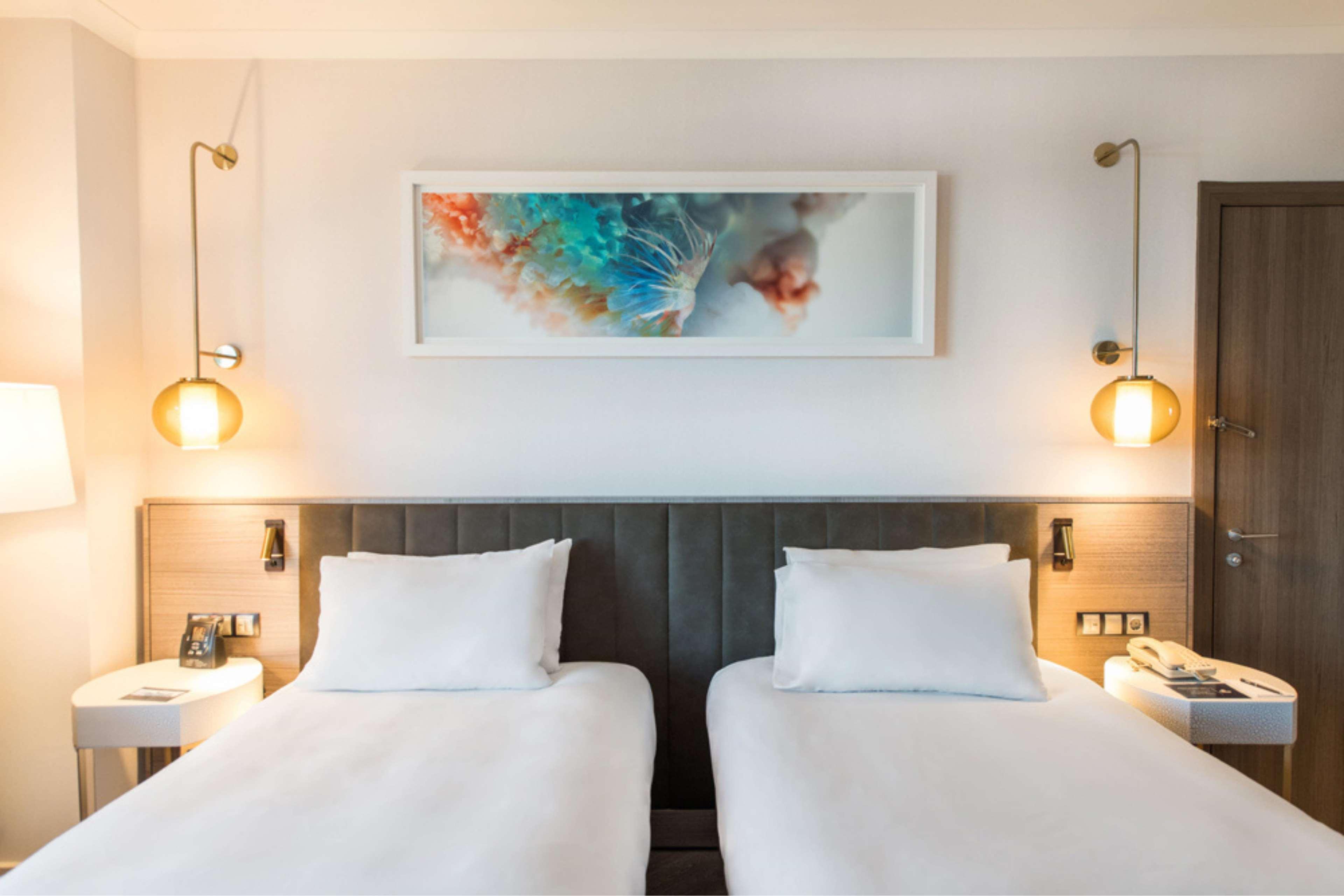 Standard, Twin Beds