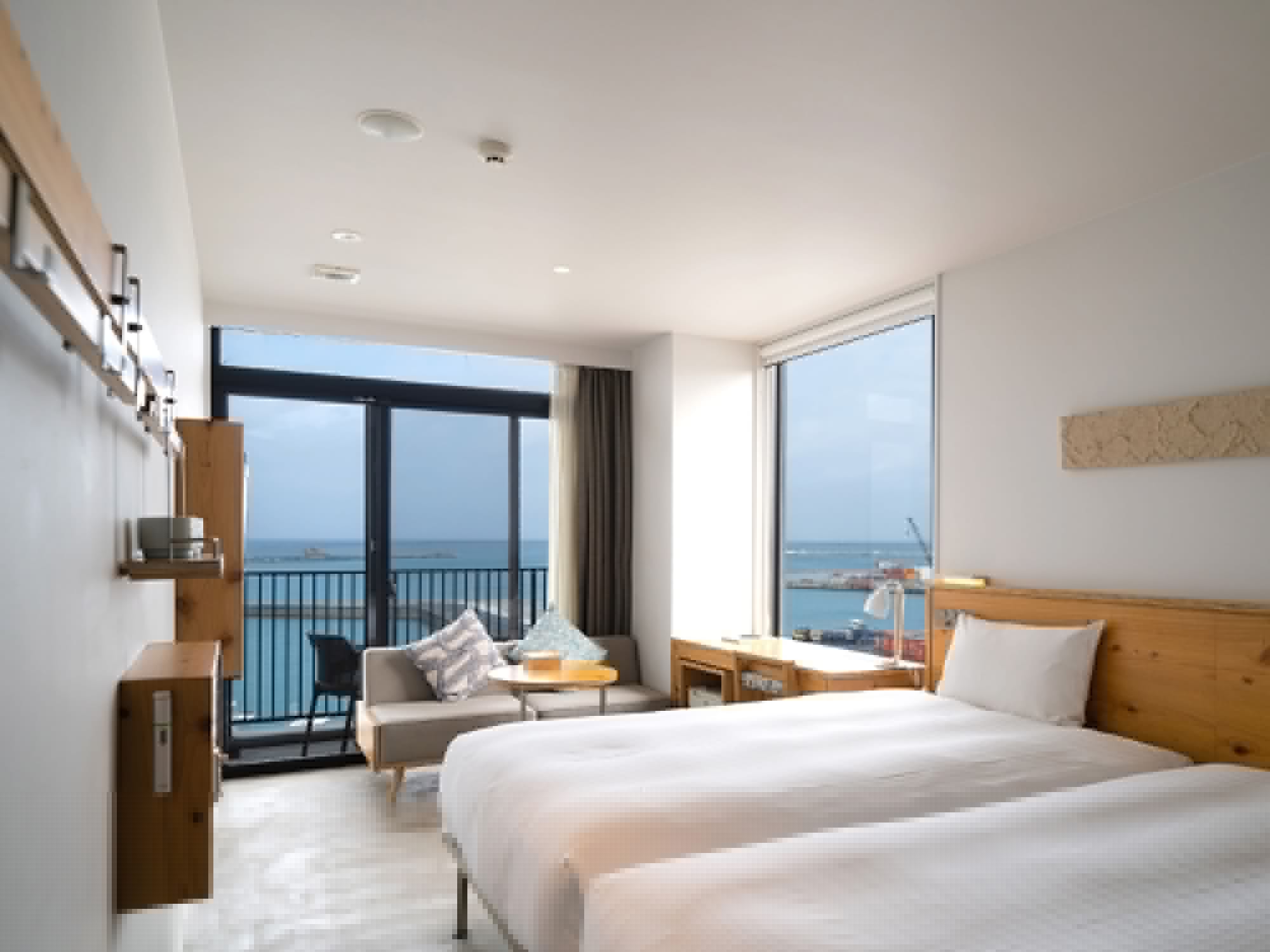 ROOM, TWIN BEDS, HARBOUR VIEW, CORNER