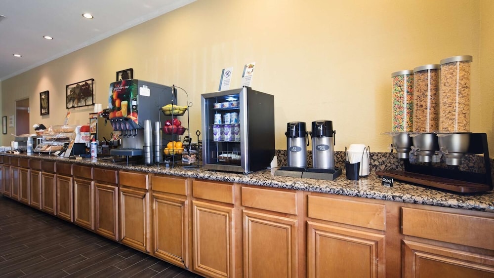 Quality Inn Perryton 33/36