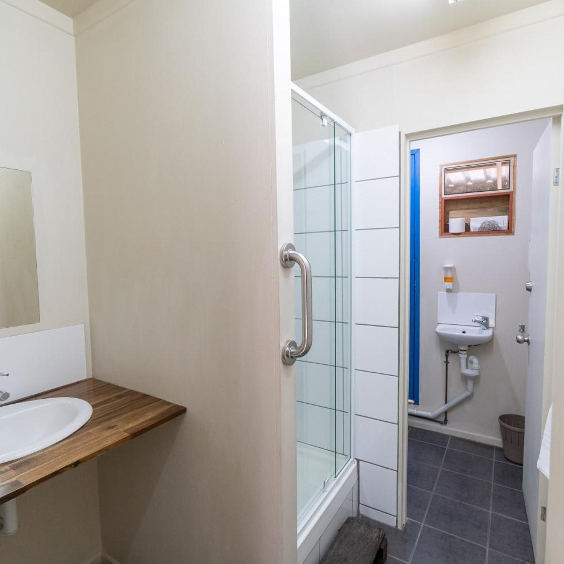 Woolshed Eco Lodge 47/50