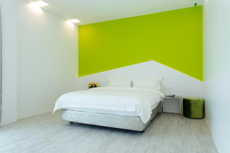 Deluxe, Double Bed, with View