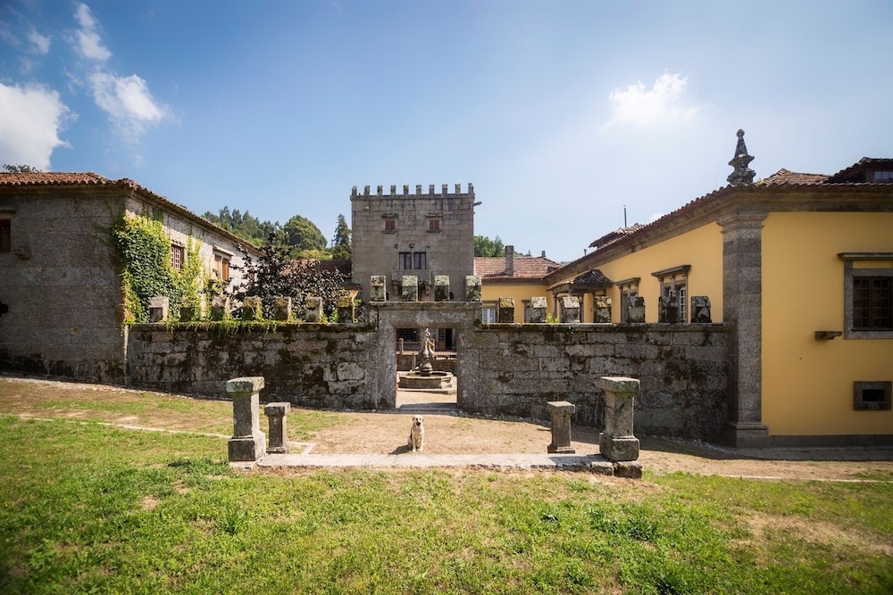 PAÇO DE S. CIPRIANO 14/17