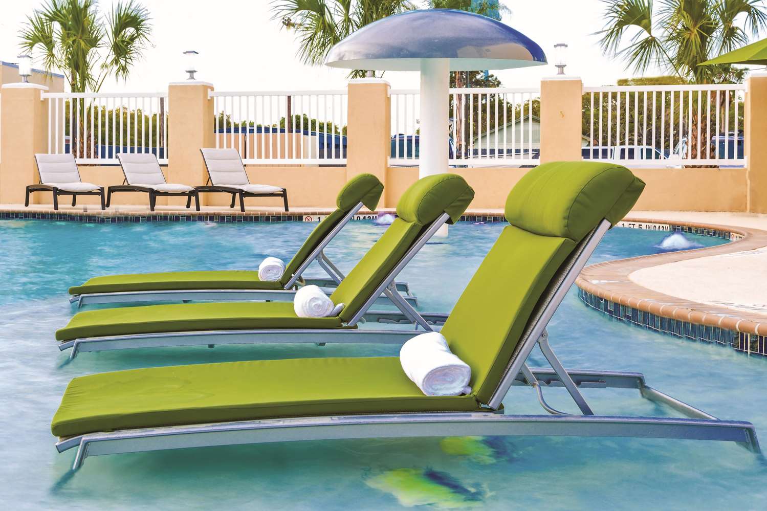 La Quinta Inn & Suites by Wyndham Rockport - Fulton 42/46