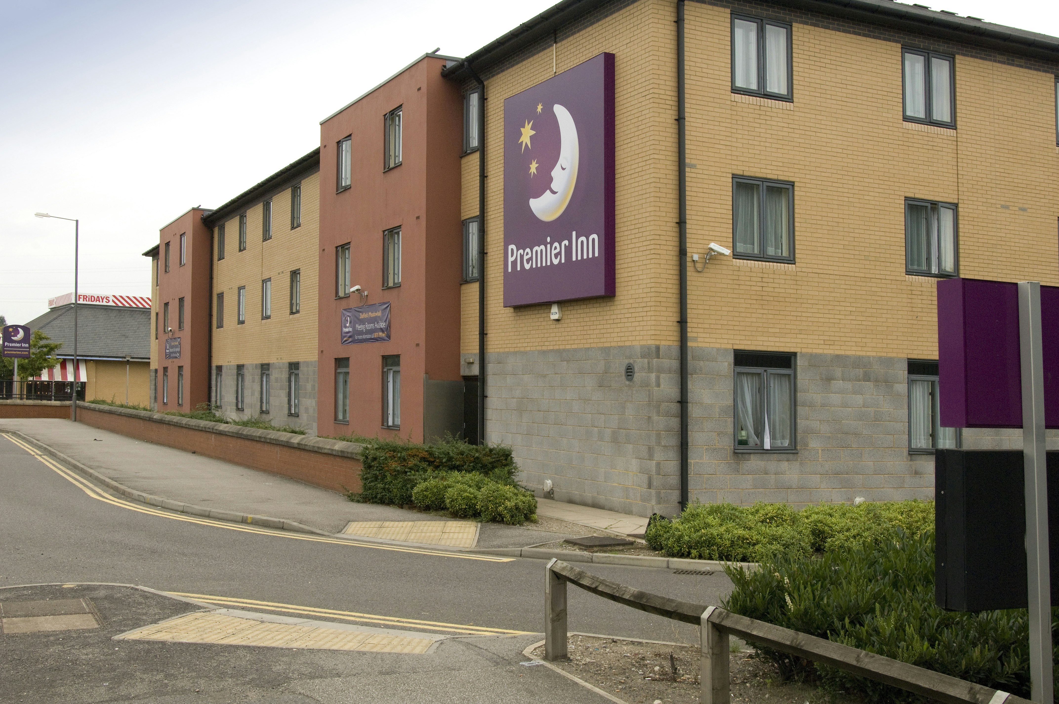 Premier Inn Sheffield Meadowhall 20/22