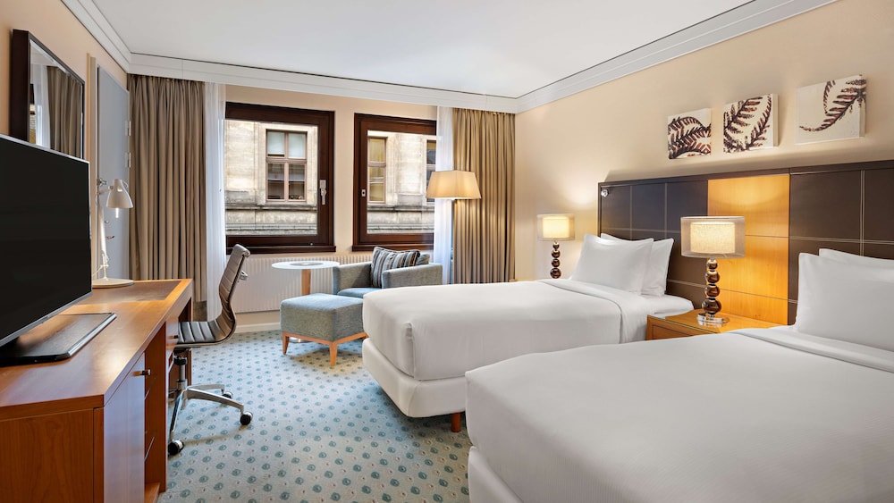 Executive, Twin Beds, Club Lounge Access