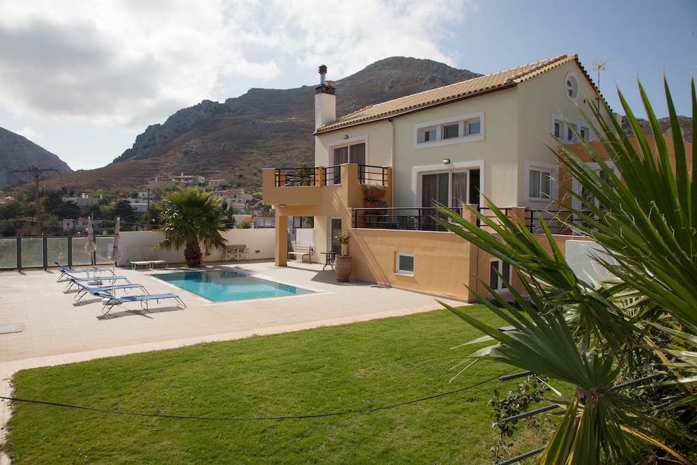 Villa Frati Gorge 32/50