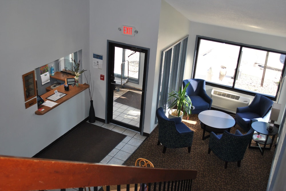 Rodeway Inn Red Wing, MN 24/44