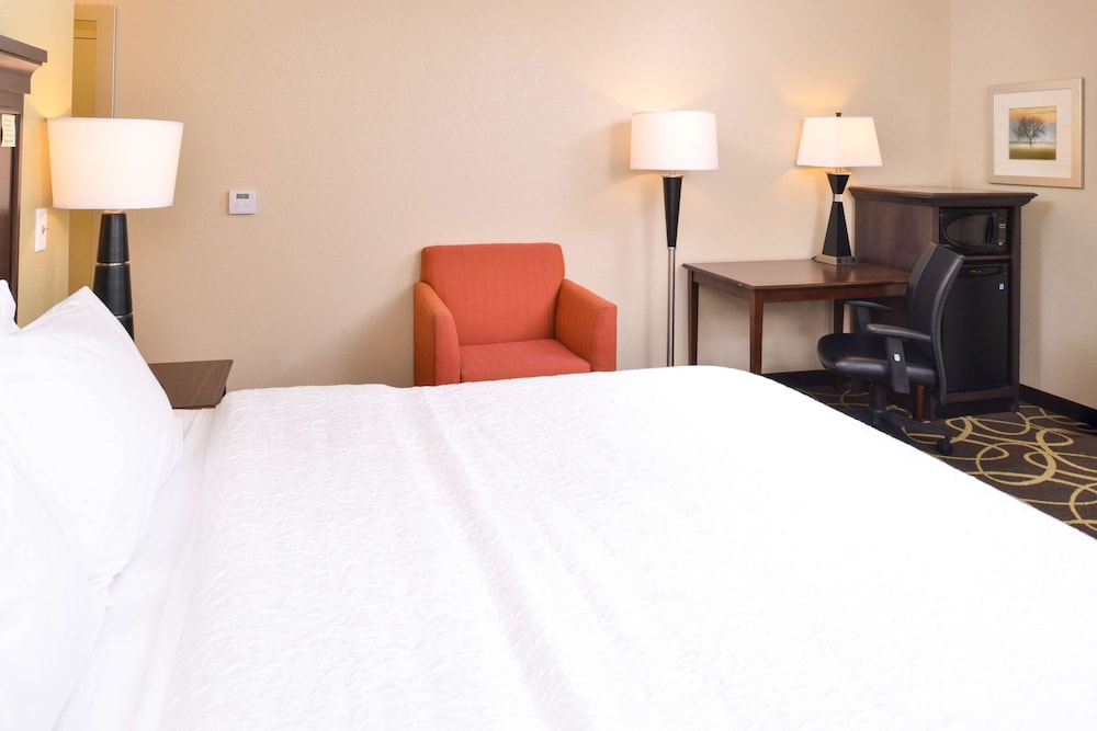HAMPTON INN OMAHA MIDTOWN-AKSARBEN AREA 22/50