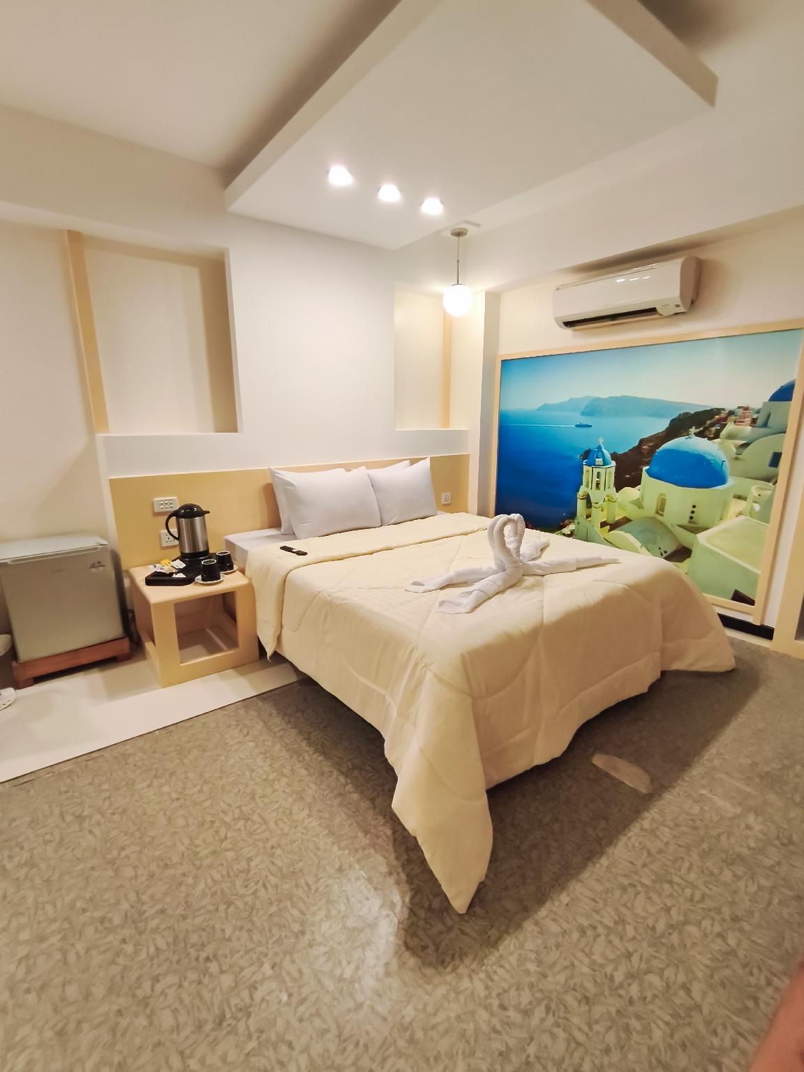 Good, Premium, Studio, Queen Bed