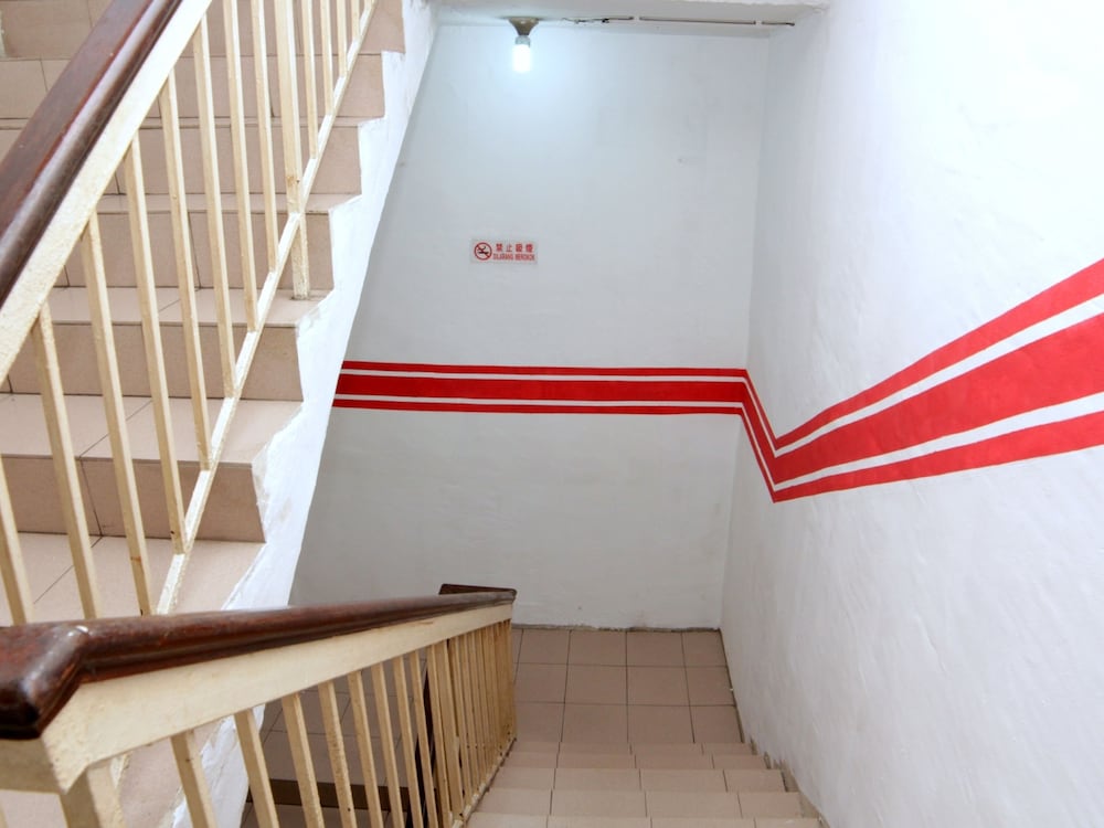 OYO 1173 Mandyrin Hotel 22/26