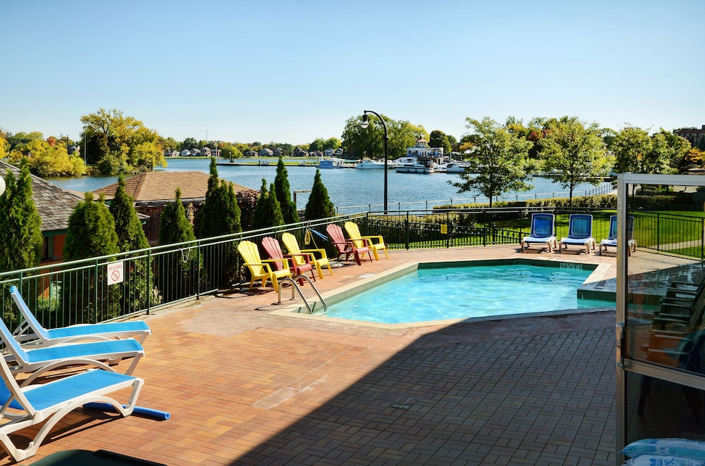 Holiday Inn Peterborough Waterfront 1/70
