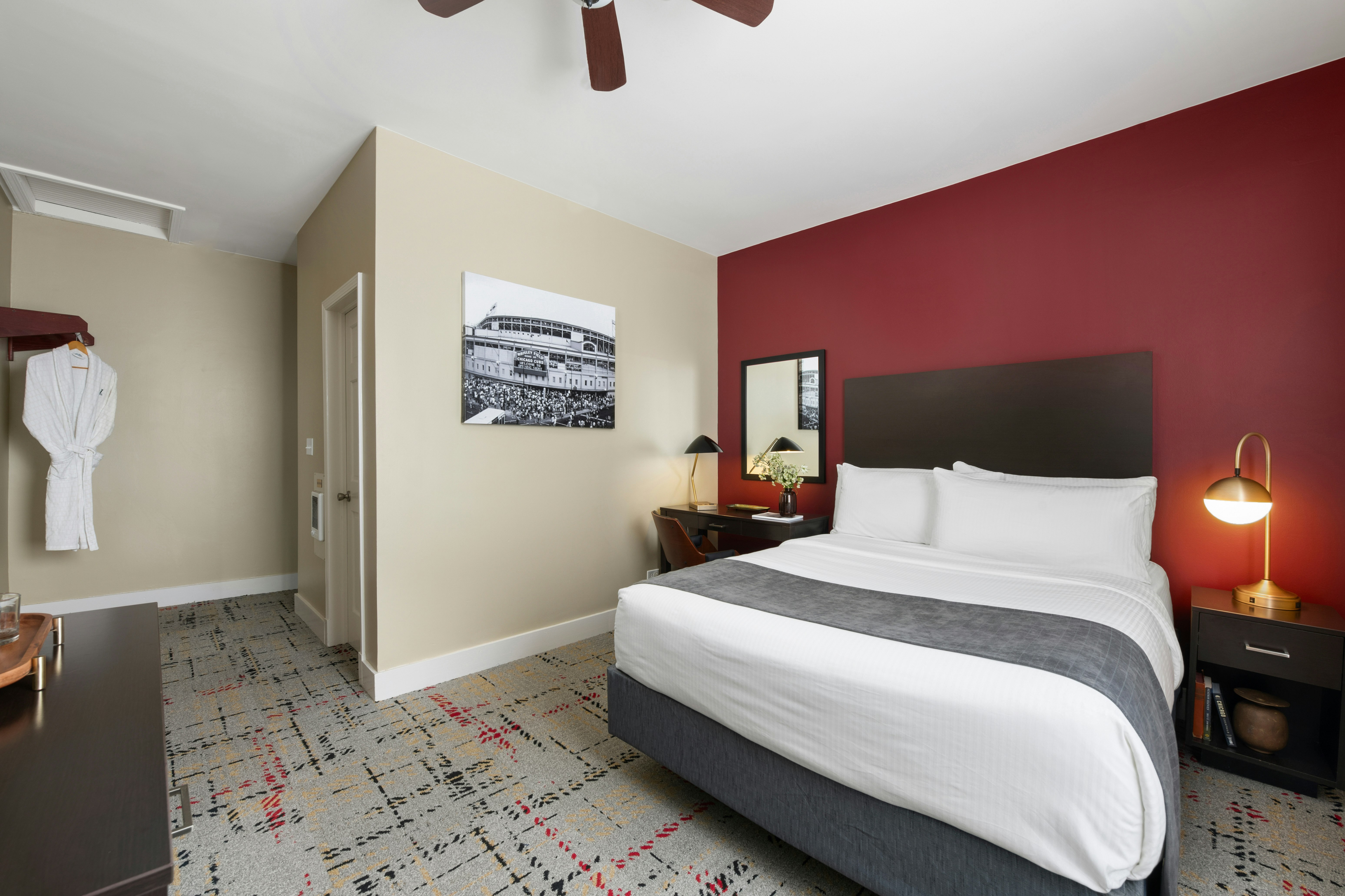 Majestic Hotel 9/37