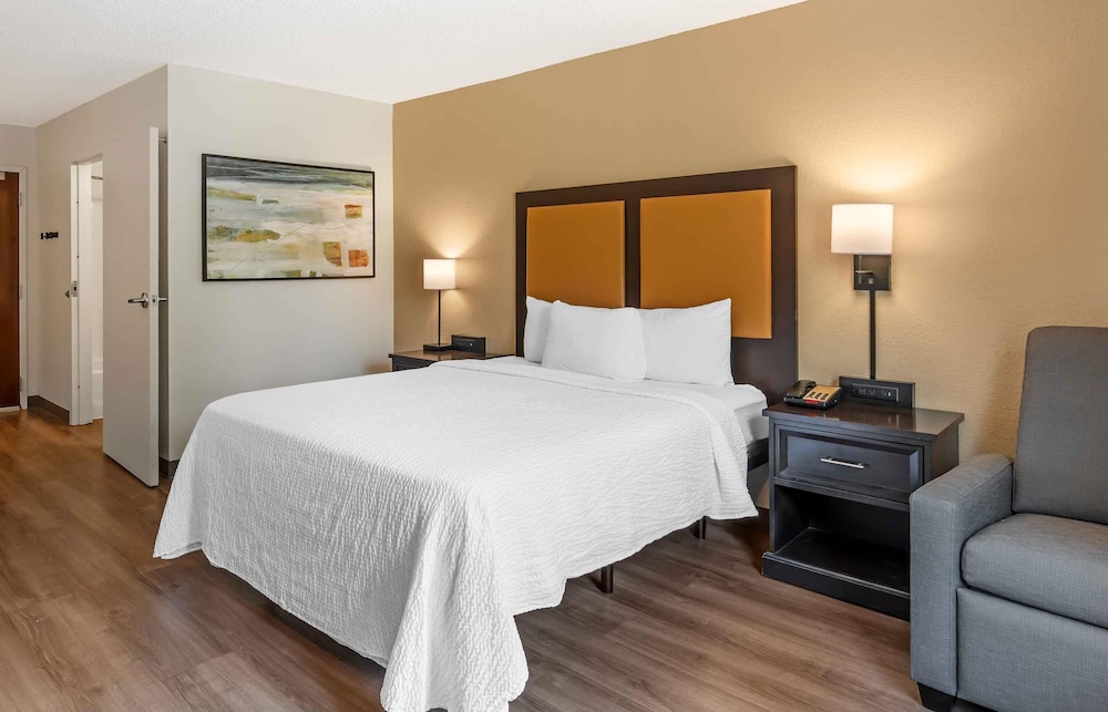 Extended Stay America - Tampa - Airport - Spruce Street 25/54
