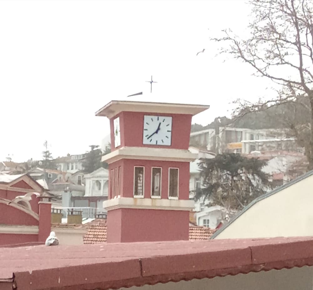 Selanikli Pansiyon Heybeliada 2/52