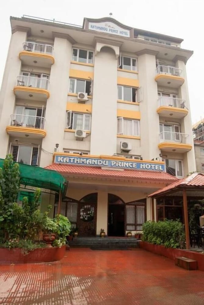 Kathmandu Prince Hotel 1/32