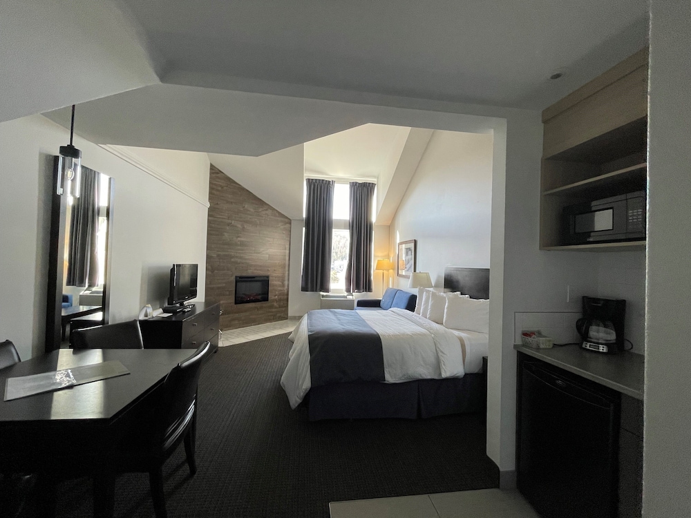 Hotel Vacances Tremblant 48/48