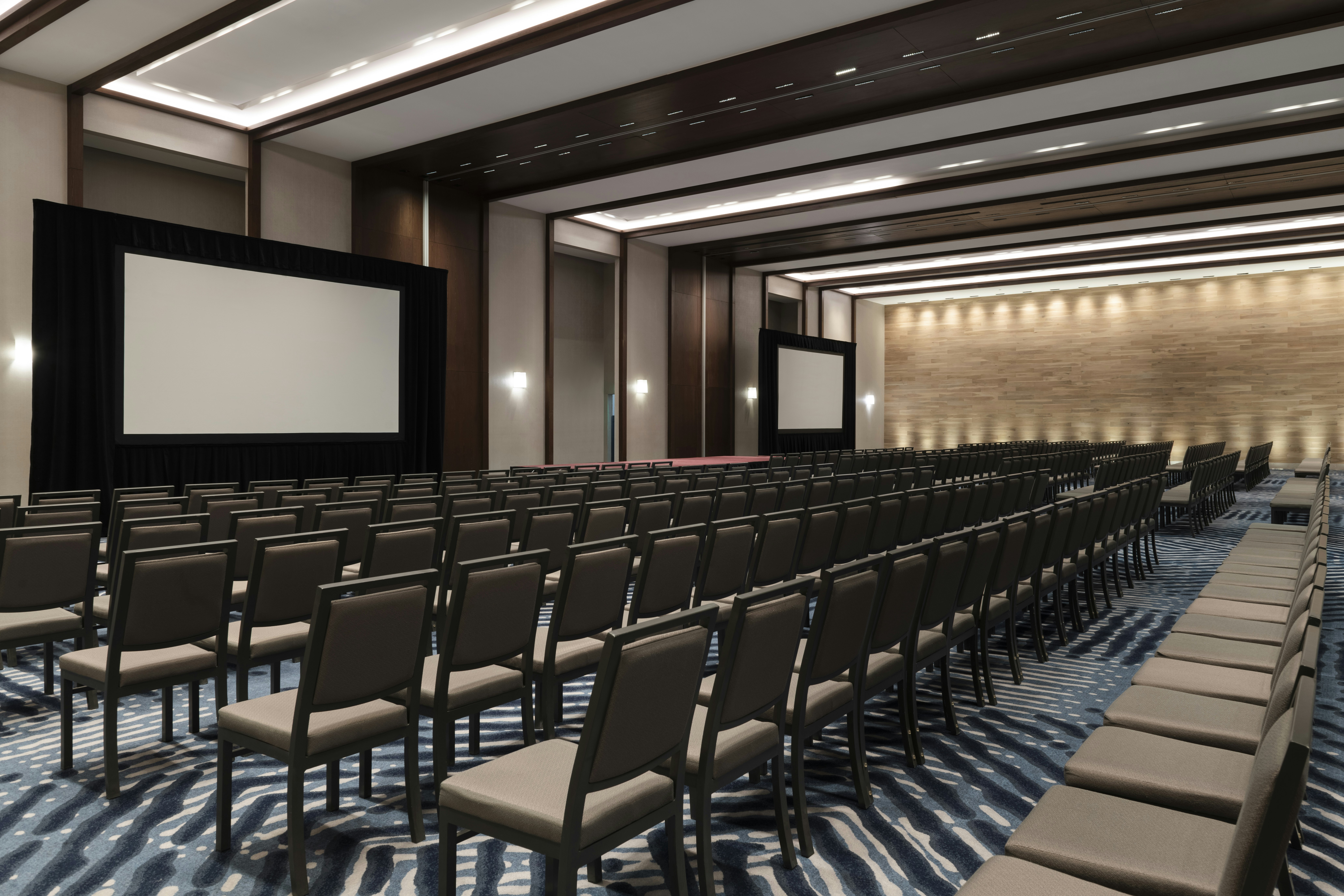 Hilton Guadalajara Midtown 72/83