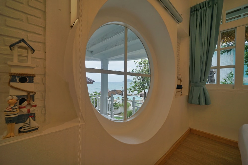 DD Hut Koh Tao 22/50