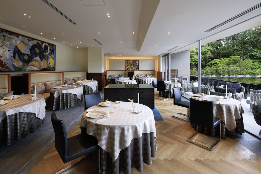 The Hiramatsu Hotels & Resorts Sengokuhara 34/48