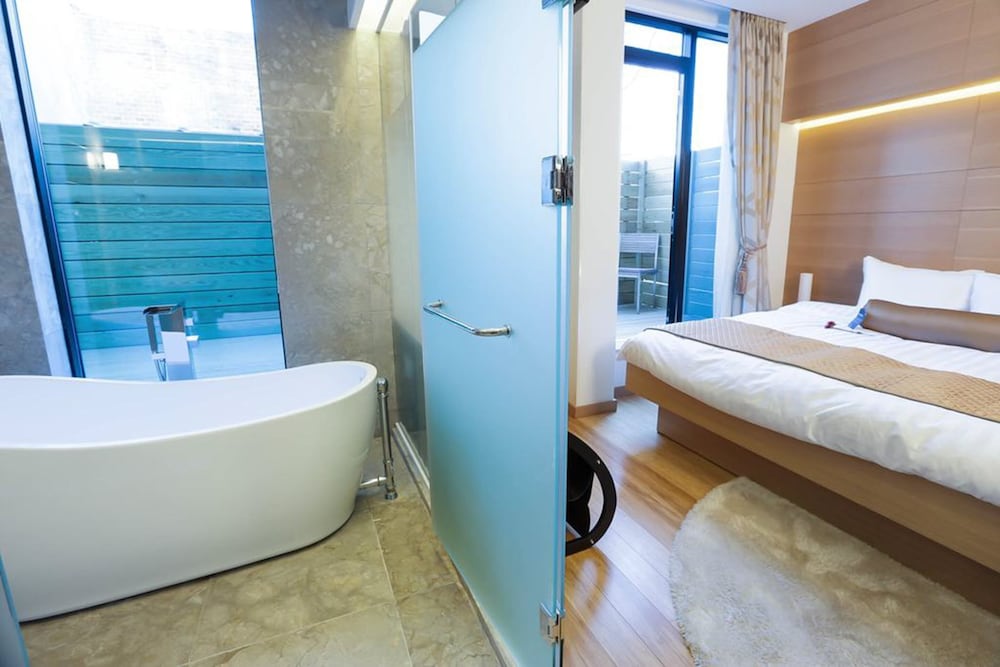 The One Boutique Hotel 19/65
