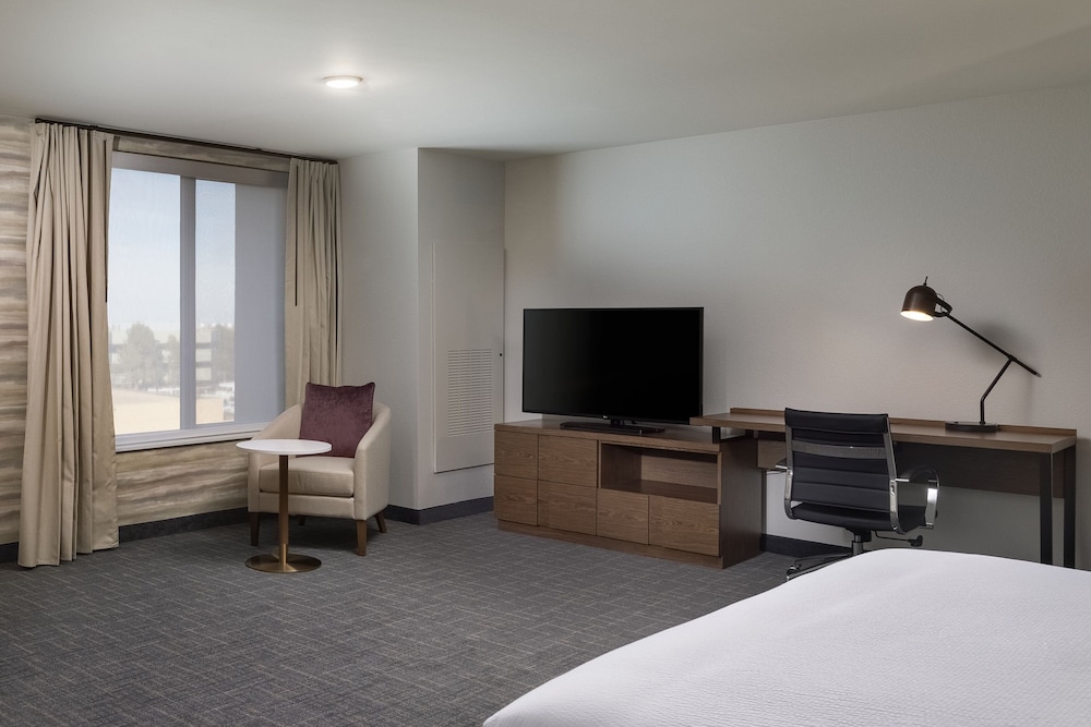Residence Inn by Marriott Denver Aurora 10/35